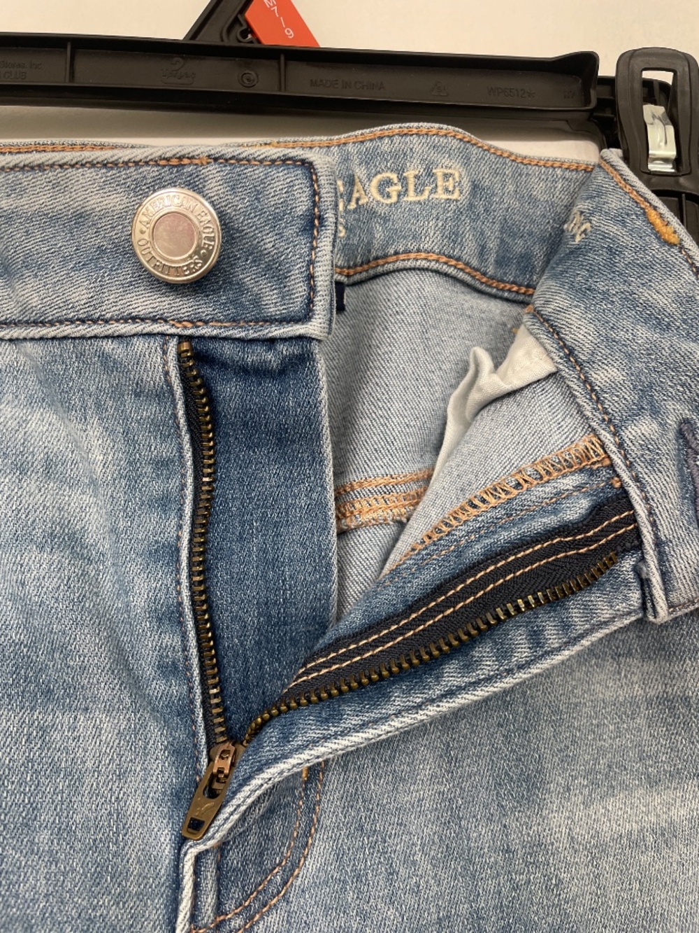 American Eagle - light blue Super Super Stretch X Woman’s Jeans, size 12 Short - Picture 5 of 7